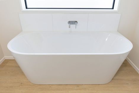 Photo of property in 8 Whitehall Drive, Springlands, Blenheim, 7201