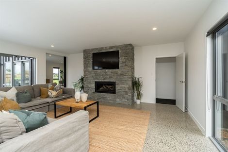 Photo of property in 22 Margot Lane, Matangi, Hamilton, 3283