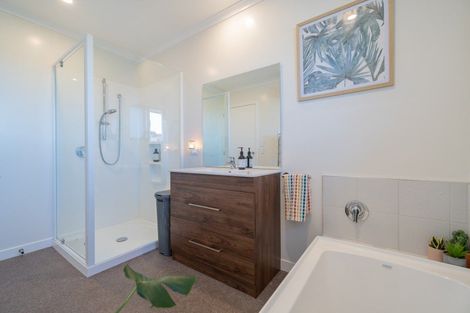 Photo of property in 8 Carran Court, Te Anau, 9679