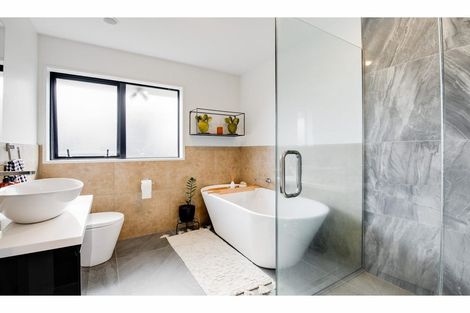 Photo of property in 24 Roys Street, Marshland, Christchurch, 8083