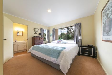 Photo of property in 38 Merlot Heights, Huapai, Kumeu, 0810