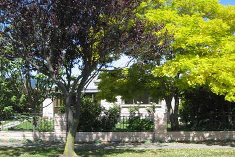 Photo of property in 33 Leistrella Road, Hoon Hay, Christchurch, 8025