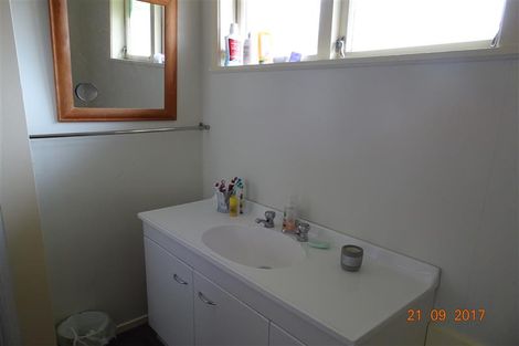 Photo of property in 30 Motutahae Street, Taupo, 3330