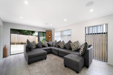 Photo of property in 36a Redoubt Road, Goodwood Heights, Auckland, 2105
