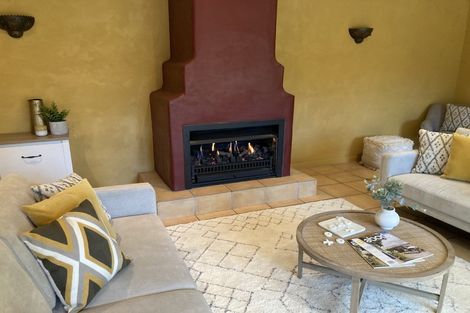 Photo of property in 21 Amoka Crescent, Parklands, Christchurch, 8083