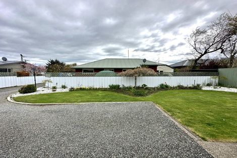 Photo of property in 11 Kakapo Street, Waikiwi, Invercargill, 9810