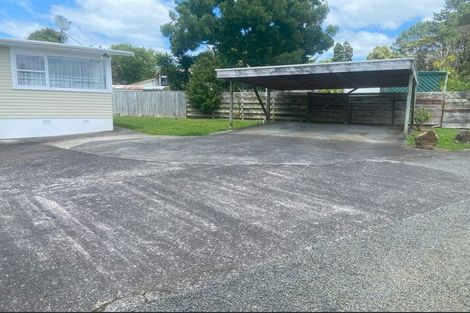 Photo of property in 19 Pendlebury Street, Green Bay, Auckland, 0604