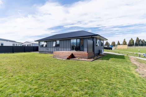 Photo of property in 9 Millar Place, Te Anau, 9679