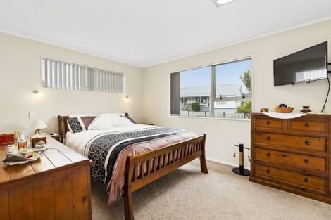 Photo of property in 20 Clipper Street, Titahi Bay, Porirua, 5022