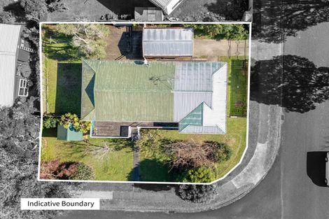 Photo of property in 1 Dalmahoy Place, Wattle Downs, Auckland, 2103