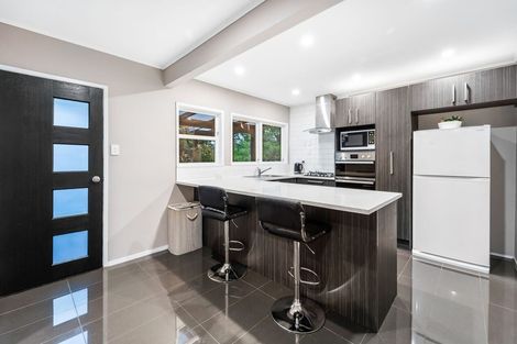 Photo of property in 554 Swanson Road, Ranui, Auckland, 0612