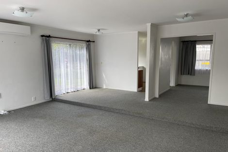 Photo of property in 1/123 Prince Regent Drive, Half Moon Bay, Auckland, 2012