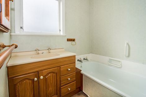 Photo of property in 18 Daniell Street, Solway, Masterton, 5810