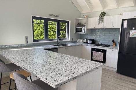 Photo of property in 16 Beach Crescent, Waikuku Beach, 7473