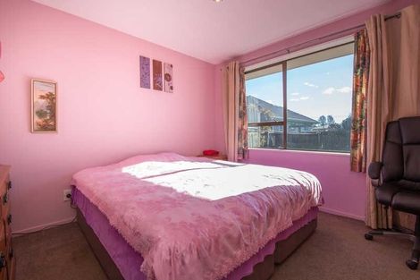 Photo of property in 2/33 Tower Street, Hornby, Christchurch, 8042