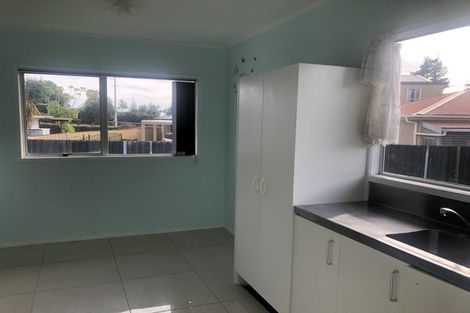 Photo of property in 5 Jontue Place, Clover Park, Auckland, 2019