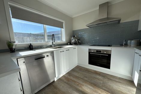 Photo of property in 6 Snappers Lane, Foxton Beach, Foxton, 4815