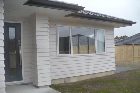 Photo of property in 7 Pohue Avenue, Huapai, Kumeu, 0810