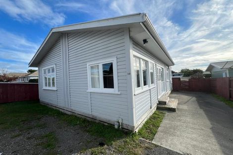 Photo of property in 10 Parakai Street, Paraparaumu, 5032