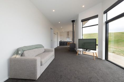 Photo of property in 23 Pihoihoi Road, Waikerikeri, Alexandra, 9393