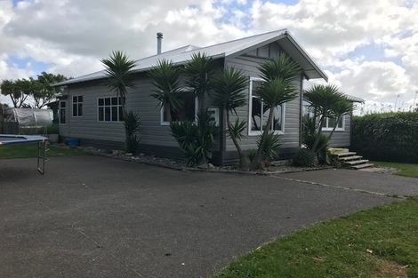 Photo of property in 245 Lwr Weld Road, Tataraimaka, New Plymouth, 4374