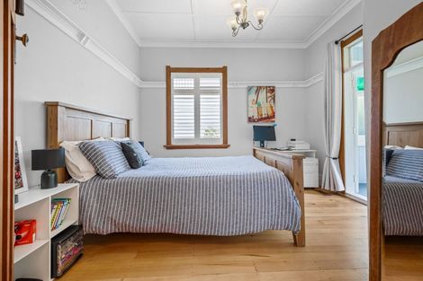 Photo of property in 23 Ewen Alison Avenue, Devonport, Auckland, 0624