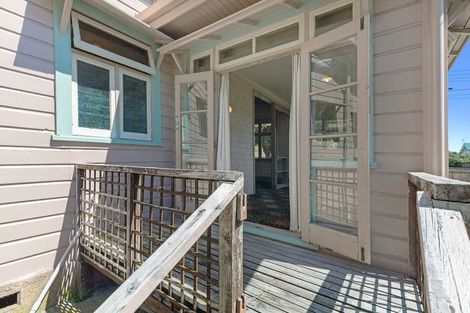 Photo of property in 2 Caius Avenue, Gonville, Whanganui, 4501