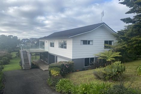 Photo of property in 93 Hebron Road, Waiake, Auckland, 0630