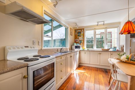 Photo of property in 2 Tasman Street, The Wood, Nelson, 7010