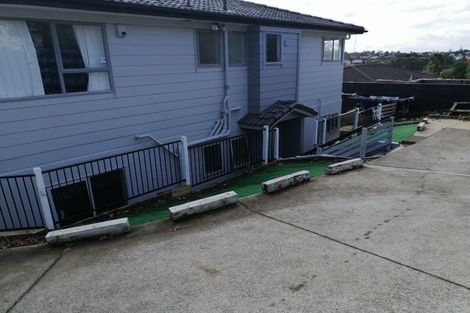 Photo of property in 20a Malmo Place, Massey, Auckland, 0614