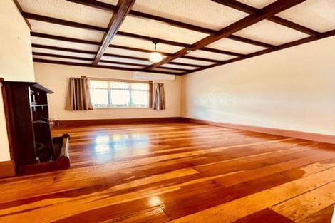 Photo of property in 32 Marne Road, Papakura, 2110