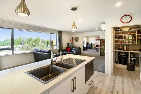 Photo of property in 11 Saint Anthonys Way, Kerikeri, 0294