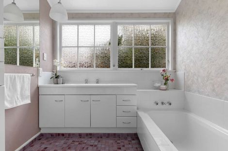 Photo of property in 28 Olympic Drive, Whakatane, 3120