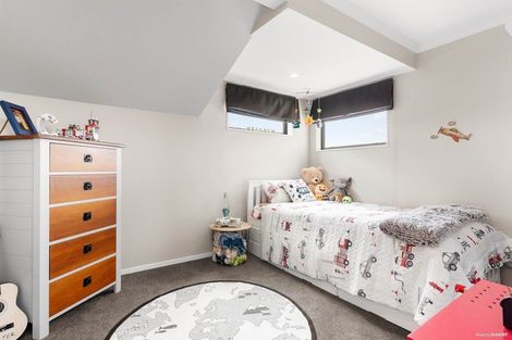 Photo of property in 6 Derg Place, East Tamaki, Auckland, 2013