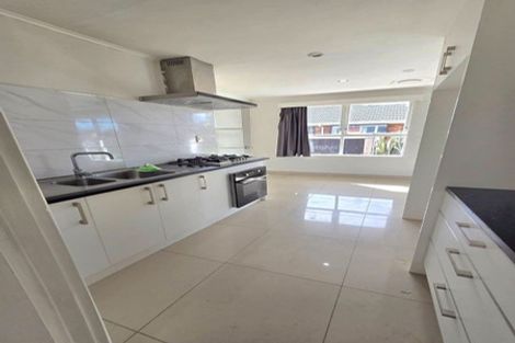 Photo of property in 6 Plymouth Place, Papatoetoe, Auckland, 2025