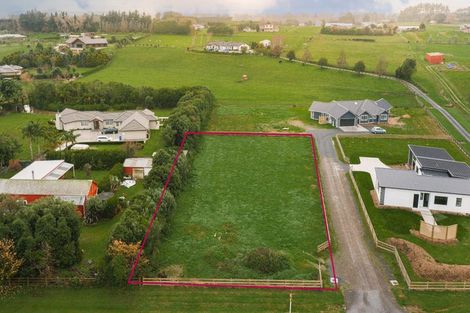 Photo of property in 121a Muhunoa Road East, Ohau, 5570