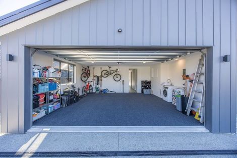 Photo of property in 71 Farrant Drive, Wanaka, 9305