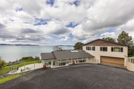 Photo of property in 30 Puriri Place, Sandspit, Warkworth, 0982