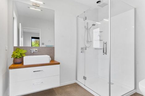 Photo of property in 50 Gimson Street, Solway, Masterton, 5810