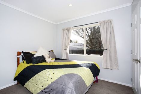 Photo of property in 12 Prado Drive, Pukekohe, 2120