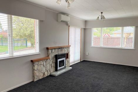 Photo of property in 24 Brocas Avenue, Hillcrest, Hamilton, 3216
