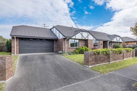 Photo of property in 52 Campion Road, Waikanae Beach, Waikanae, 5036