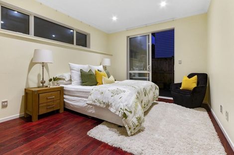 Photo of property in 9 Carex Way, Long Bay, Auckland, 0630