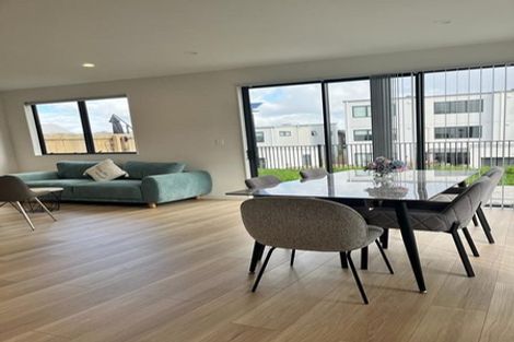 Photo of property in 2 Porowha Road, Westgate, Auckland, 0814