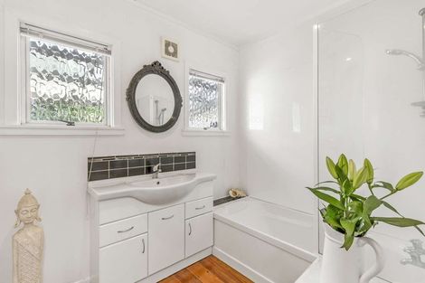 Photo of property in 112 Muritai Street, Tahunanui, Nelson, 7011