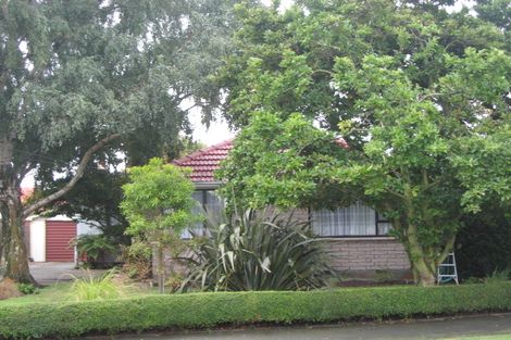 Photo of property in 17 Bideford Place, Dallington, Christchurch, 8061