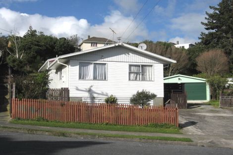 Photo of property in 84 Hampshire Street, Cannons Creek, Porirua, 5024
