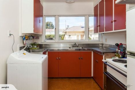 Photo of property in 1/124 Wairakei Road, Bryndwr, Christchurch, 8053