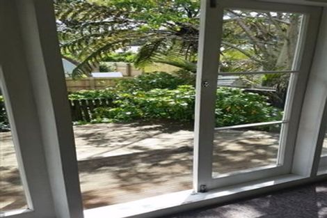 Photo of property in 1/43 Belt Road, Moturoa, New Plymouth, 4310