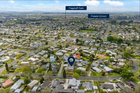 Photo of property in 66 Oakfield Crescent, Pukete, Hamilton, 3200